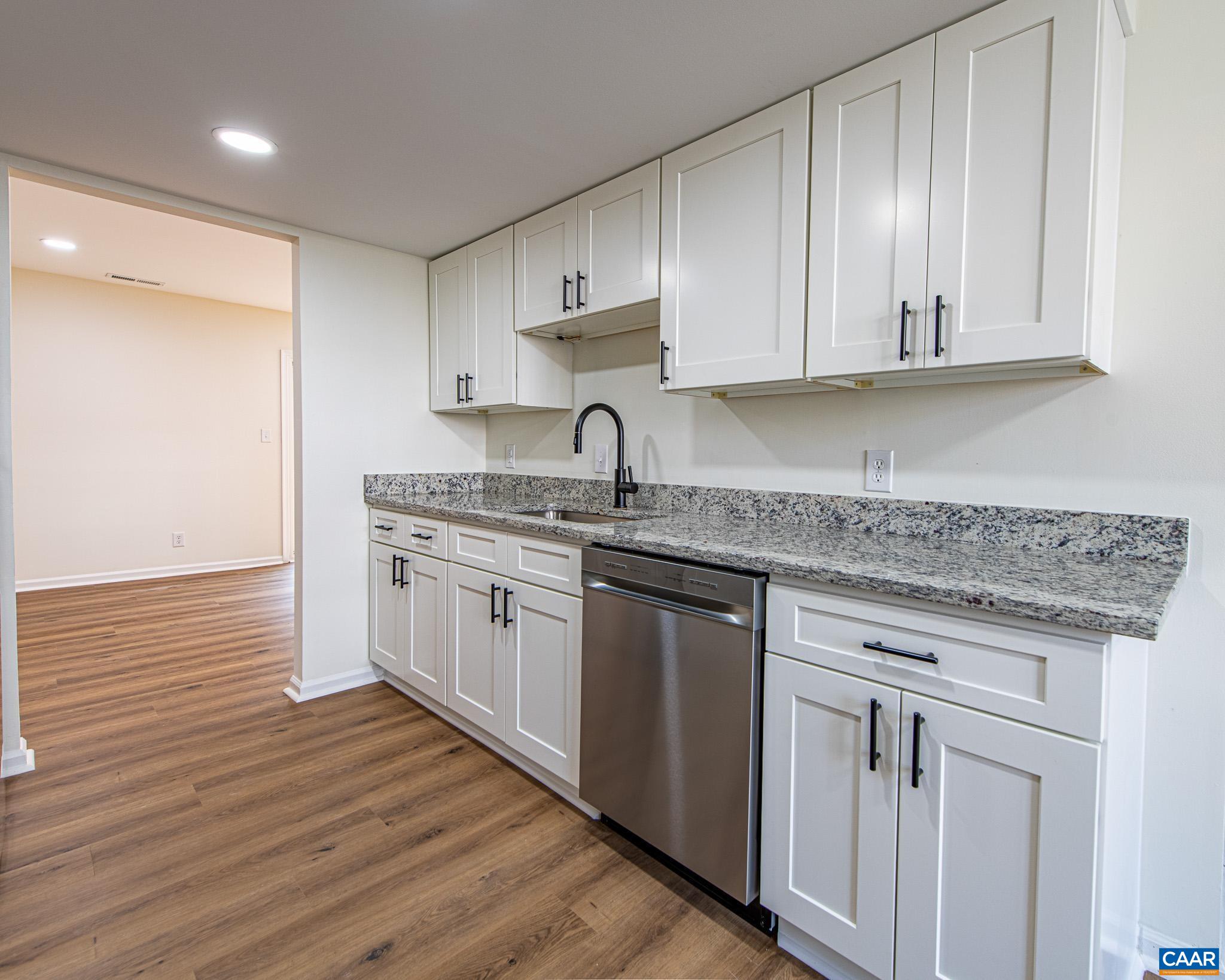 138 SCARBOROUGH PL, CHARLOTTESVILLE, Virginia 22903, 3 Bedrooms Bedrooms, ,1 BathroomBathrooms,Residential,138 SCARBOROUGH PL,674356 MLS # 674356