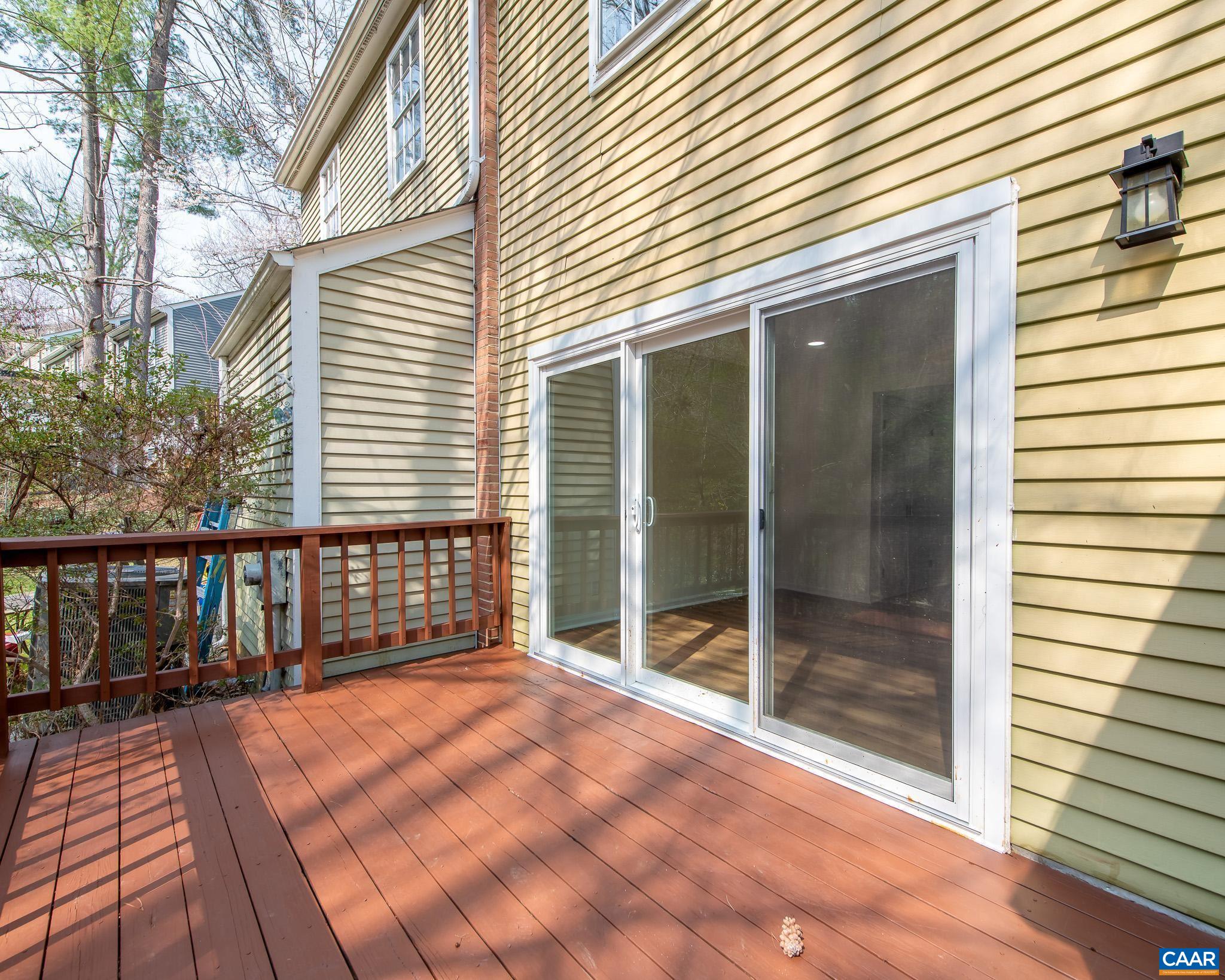 138 SCARBOROUGH PL, CHARLOTTESVILLE, Virginia 22903, 3 Bedrooms Bedrooms, ,1 BathroomBathrooms,Residential,138 SCARBOROUGH PL,674356 MLS # 674356