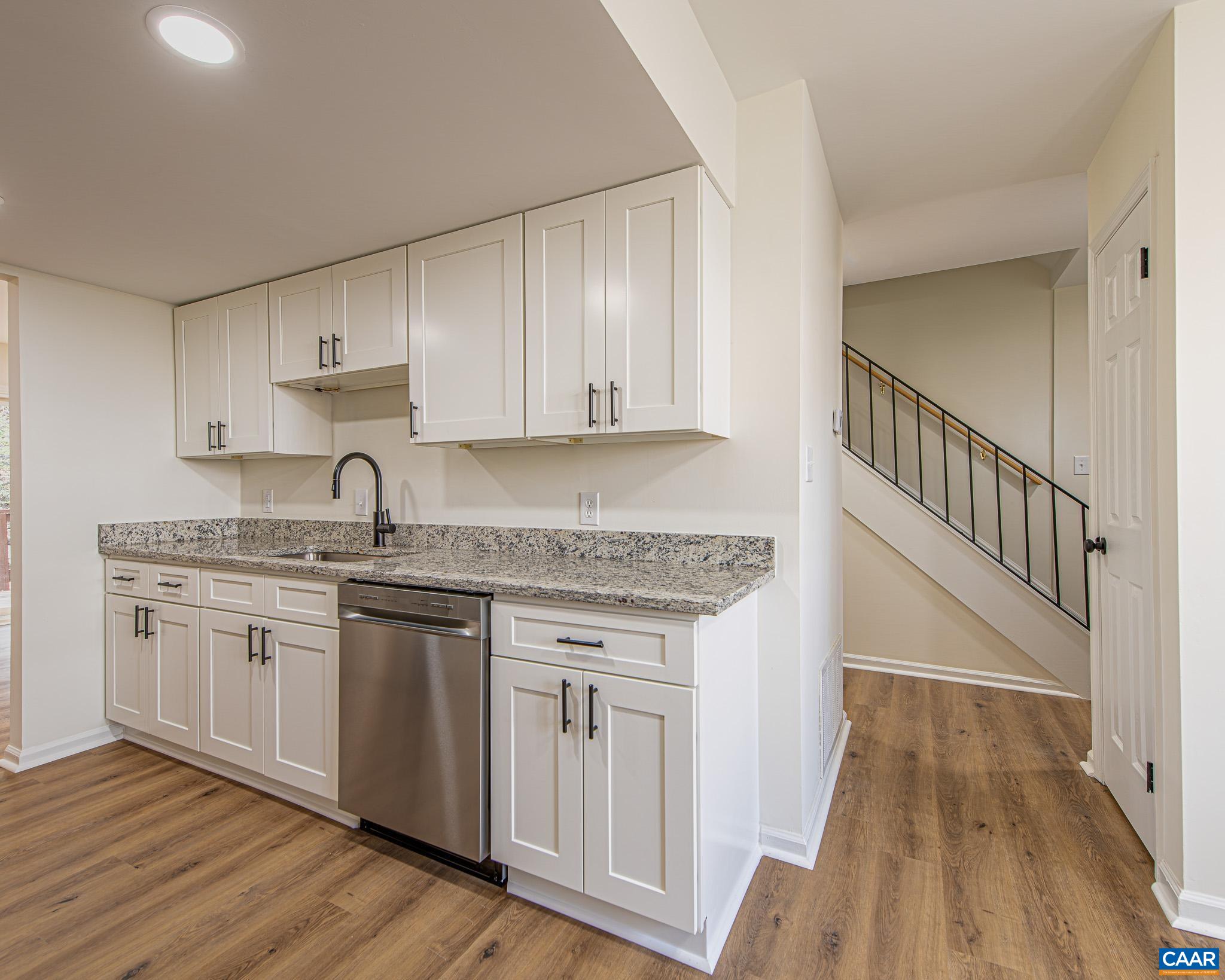 138 SCARBOROUGH PL, CHARLOTTESVILLE, Virginia 22903, 3 Bedrooms Bedrooms, ,1 BathroomBathrooms,Residential,138 SCARBOROUGH PL,674356 MLS # 674356