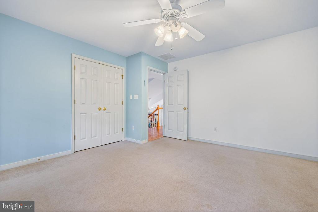 198 JEFFERSON DR, PALMYRA, Virginia 22963, 4 Bedrooms Bedrooms, ,3 BathroomsBathrooms,Residential,198 JEFFERSON DR,VAFN2000530 MLS # VAFN2000530