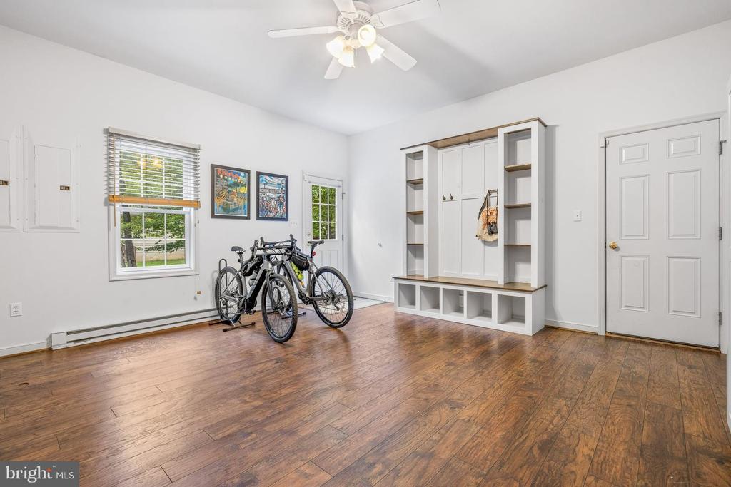 198 JEFFERSON DR, PALMYRA, Virginia 22963, 4 Bedrooms Bedrooms, ,3 BathroomsBathrooms,Residential,198 JEFFERSON DR,VAFN2000530 MLS # VAFN2000530