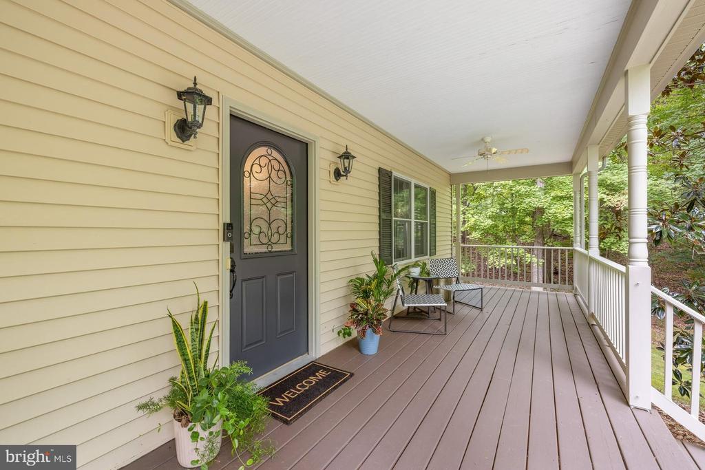 198 JEFFERSON DR, PALMYRA, Virginia 22963, 4 Bedrooms Bedrooms, ,3 BathroomsBathrooms,Residential,198 JEFFERSON DR,VAFN2000530 MLS # VAFN2000530