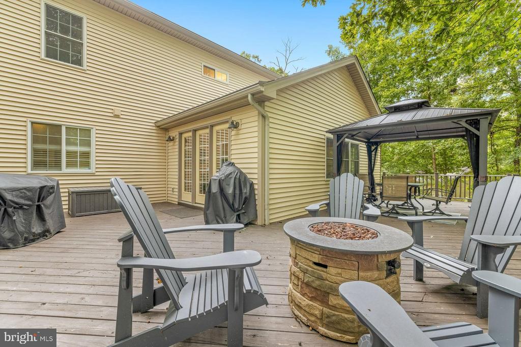 198 JEFFERSON DR, PALMYRA, Virginia 22963, 4 Bedrooms Bedrooms, ,3 BathroomsBathrooms,Residential,198 JEFFERSON DR,VAFN2000530 MLS # VAFN2000530