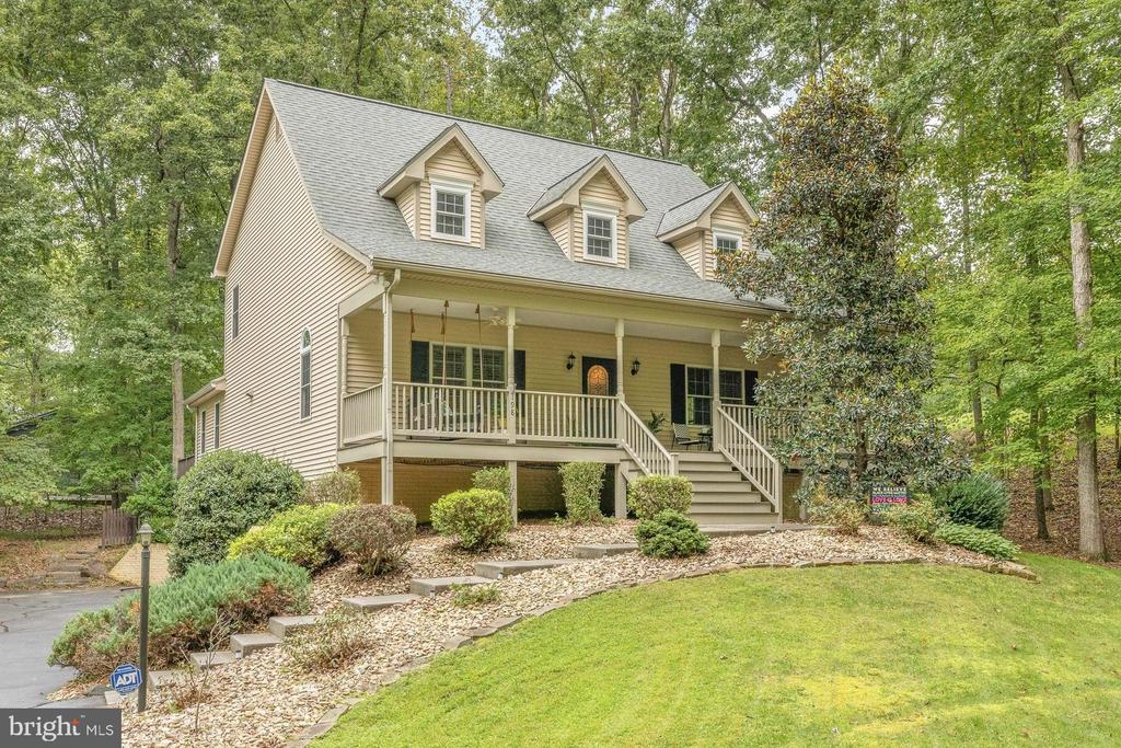 198 JEFFERSON DR, PALMYRA, Virginia 22963, 4 Bedrooms Bedrooms, ,3 BathroomsBathrooms,Residential,198 JEFFERSON DR,VAFN2000530 MLS # VAFN2000530