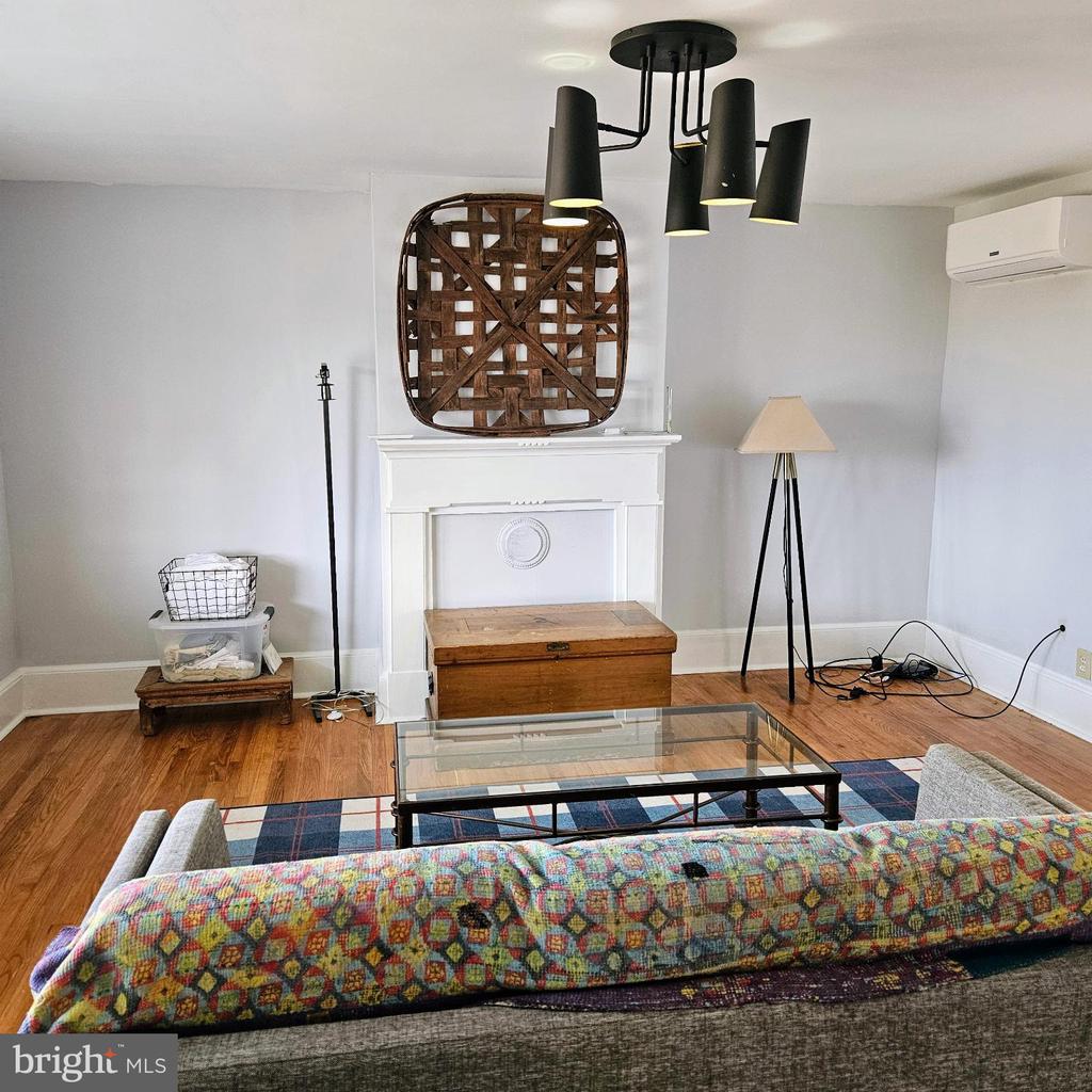 15660 REVA RD, REVA, Virginia 22735, 4 Bedrooms Bedrooms, ,2 BathroomsBathrooms,Residential,15660 REVA RD,VACU2012968 MLS # VACU2012968