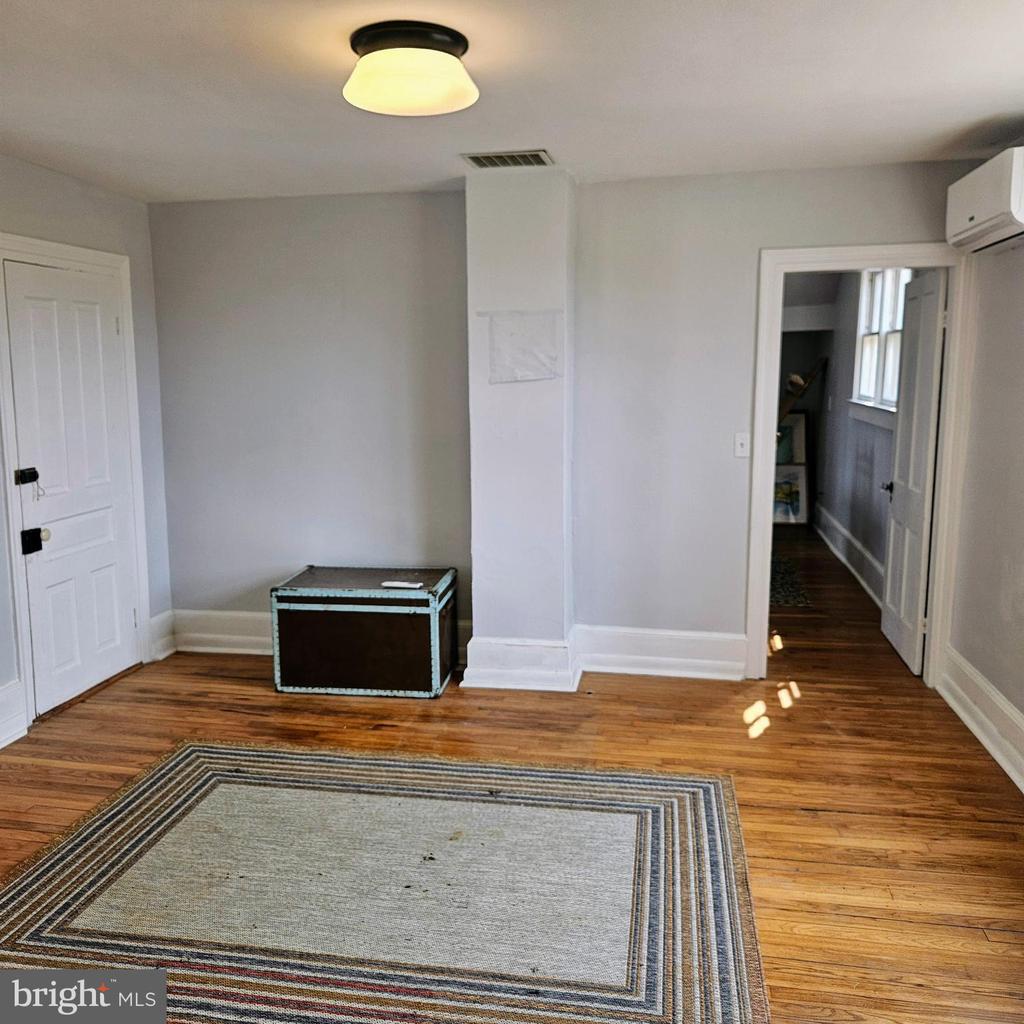 15660 REVA RD, REVA, Virginia 22735, 4 Bedrooms Bedrooms, ,2 BathroomsBathrooms,Residential,15660 REVA RD,VACU2012968 MLS # VACU2012968