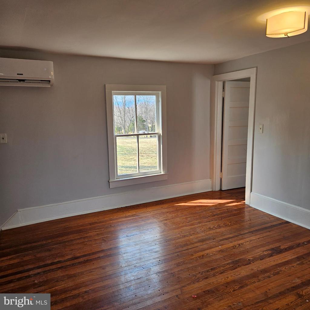 15660 REVA RD, REVA, Virginia 22735, 4 Bedrooms Bedrooms, ,2 BathroomsBathrooms,Residential,15660 REVA RD,VACU2012968 MLS # VACU2012968