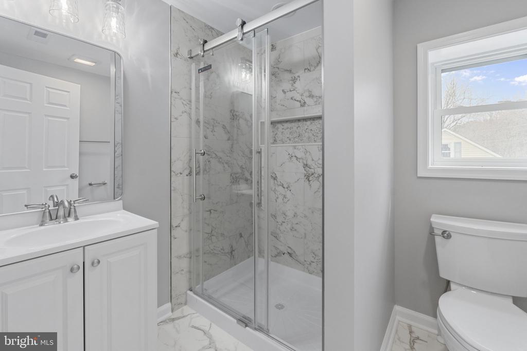 11332 COX MILL RD, GORDONSVILLE, Virginia 22942, 2 Bedrooms Bedrooms, ,2 BathroomsBathrooms,Residential,11332 COX MILL RD,VAOR2013414 MLS # VAOR2013414