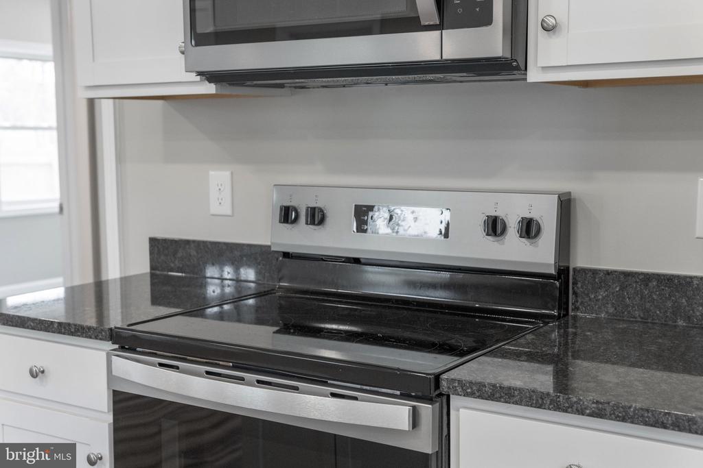 11332 COX MILL RD, GORDONSVILLE, Virginia 22942, 2 Bedrooms Bedrooms, ,2 BathroomsBathrooms,Residential,11332 COX MILL RD,VAOR2013414 MLS # VAOR2013414