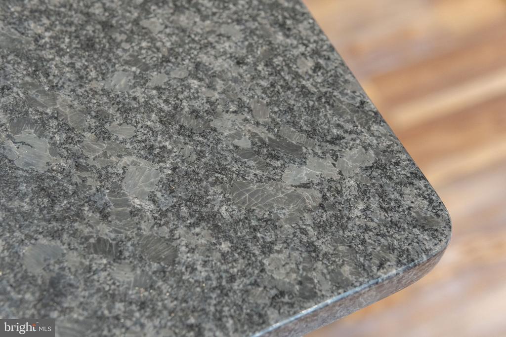 11332 COX MILL RD, GORDONSVILLE, Virginia 22942, 2 Bedrooms Bedrooms, ,2 BathroomsBathrooms,Residential,11332 COX MILL RD,VAOR2013414 MLS # VAOR2013414