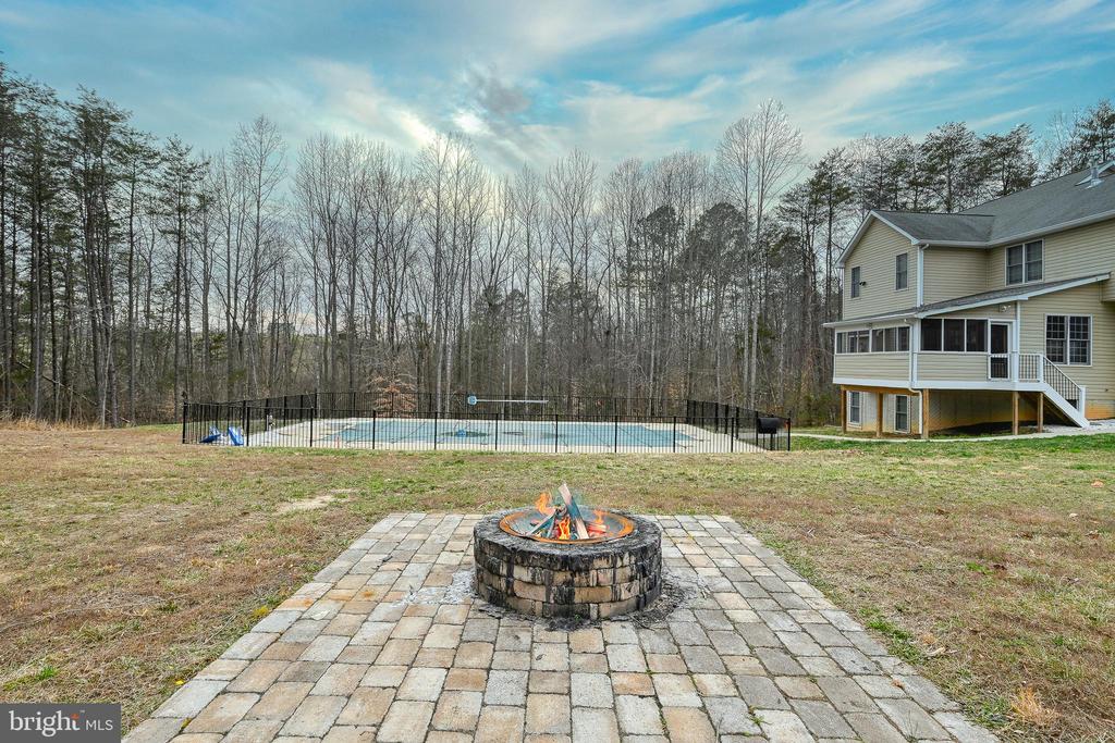 9490 VANREENAN WAY, SPOTSYLVANIA, Virginia 22551, 5 Bedrooms Bedrooms, ,4 BathroomsBathrooms,Residential,9490 VANREENAN WAY,VASP2039874 MLS # VASP2039874