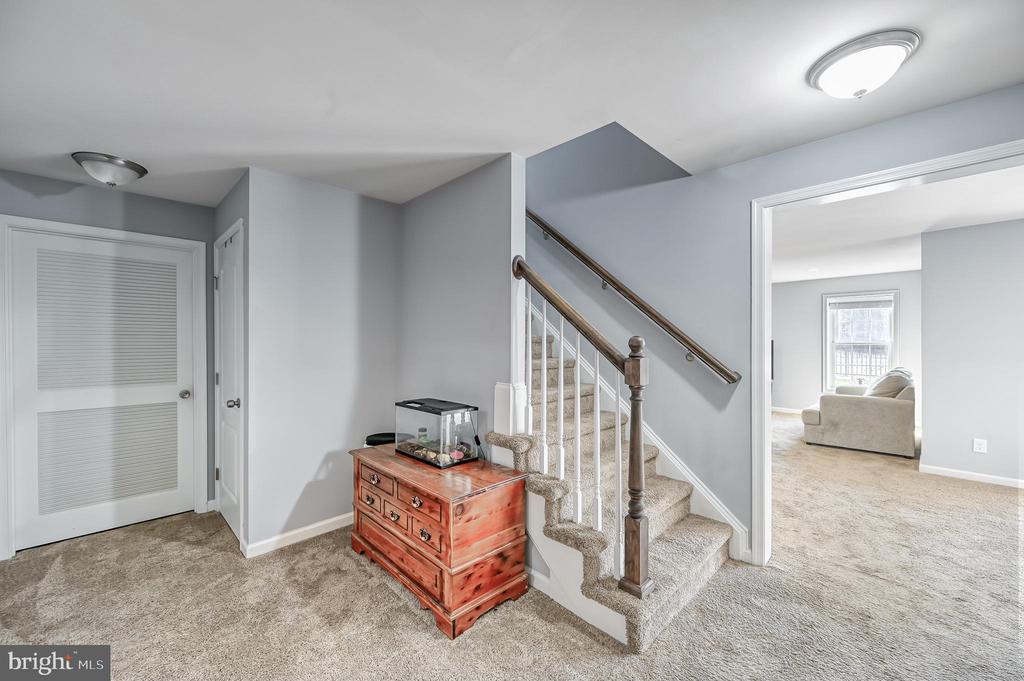 9490 VANREENAN WAY, SPOTSYLVANIA, Virginia 22551, 5 Bedrooms Bedrooms, ,4 BathroomsBathrooms,Residential,9490 VANREENAN WAY,VASP2039874 MLS # VASP2039874