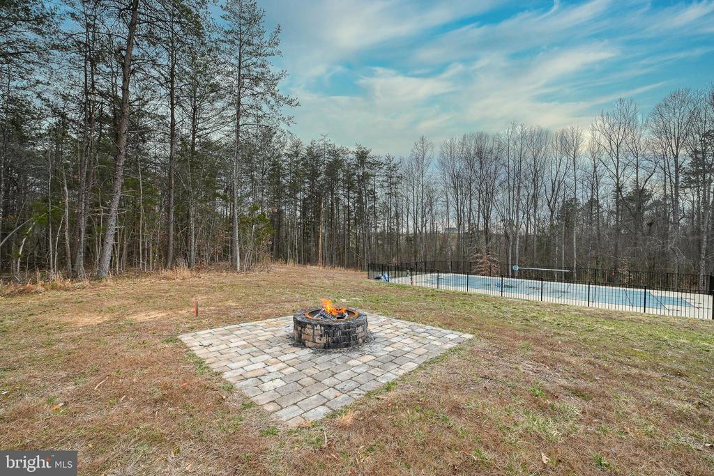 9490 VANREENAN WAY, SPOTSYLVANIA, Virginia 22551, 5 Bedrooms Bedrooms, ,4 BathroomsBathrooms,Residential,9490 VANREENAN WAY,VASP2039874 MLS # VASP2039874