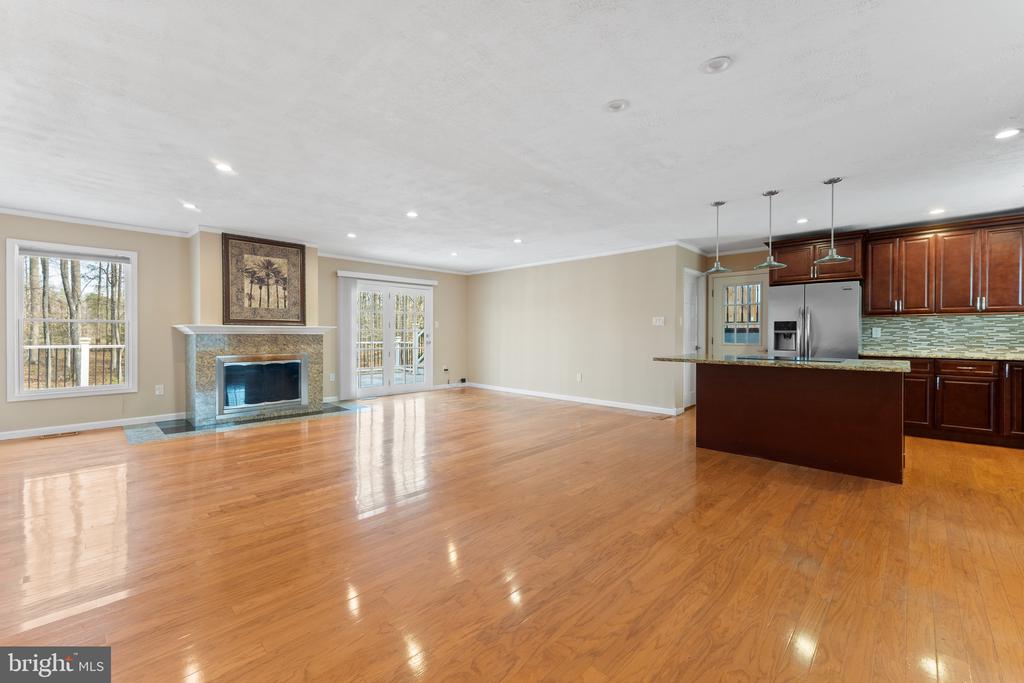 215 LAKEWOOD LANDING DR, BUMPASS, Virginia 23024, 3 Bedrooms Bedrooms, ,2 BathroomsBathrooms,Residential,215 LAKEWOOD LANDING DR,VALA2009444 MLS # VALA2009444