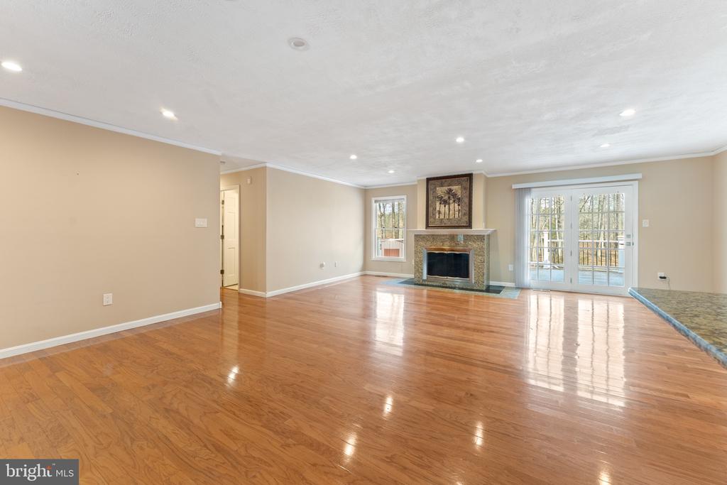 215 LAKEWOOD LANDING DR, BUMPASS, Virginia 23024, 3 Bedrooms Bedrooms, ,2 BathroomsBathrooms,Residential,215 LAKEWOOD LANDING DR,VALA2009444 MLS # VALA2009444