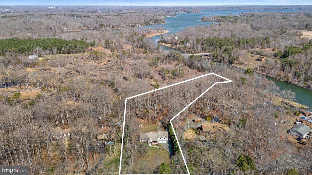 215 LAKEWOOD LANDING DR, BUMPASS, Virginia 23024, 3 Bedrooms Bedrooms, ,2 BathroomsBathrooms,Residential,215 LAKEWOOD LANDING DR,VALA2009444 MLS # VALA2009444