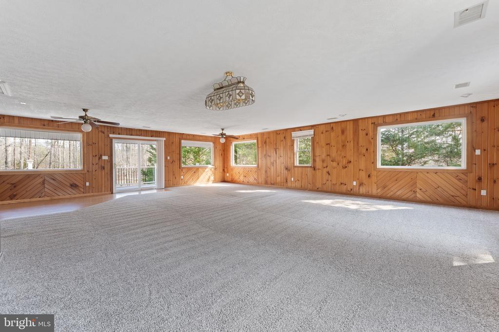 215 LAKEWOOD LANDING DR, BUMPASS, Virginia 23024, 3 Bedrooms Bedrooms, ,2 BathroomsBathrooms,Residential,215 LAKEWOOD LANDING DR,VALA2009444 MLS # VALA2009444