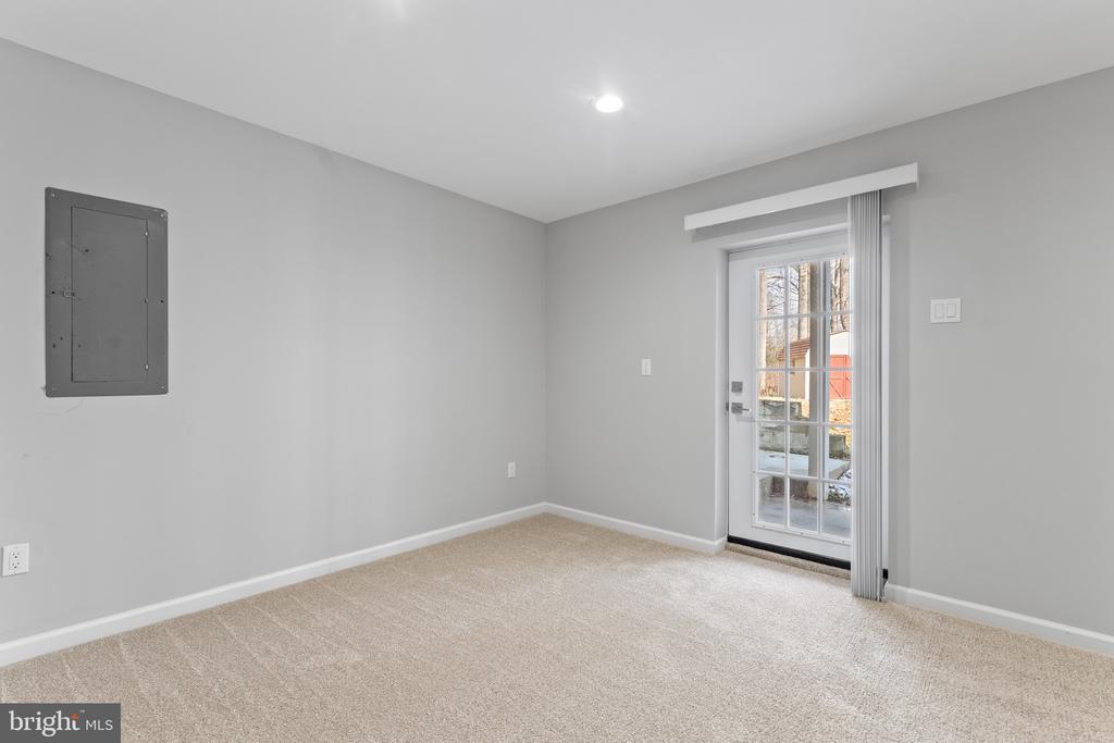 215 LAKEWOOD LANDING DR, BUMPASS, Virginia 23024, 3 Bedrooms Bedrooms, ,2 BathroomsBathrooms,Residential,215 LAKEWOOD LANDING DR,VALA2009444 MLS # VALA2009444