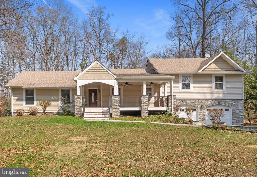 215 LAKEWOOD LANDING DR, BUMPASS, Virginia 23024, 3 Bedrooms Bedrooms, ,2 BathroomsBathrooms,Residential,215 LAKEWOOD LANDING DR,VALA2009444 MLS # VALA2009444