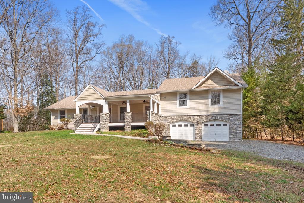215 LAKEWOOD LANDING DR, BUMPASS, Virginia 23024, 3 Bedrooms Bedrooms, ,2 BathroomsBathrooms,Residential,215 LAKEWOOD LANDING DR,VALA2009444 MLS # VALA2009444