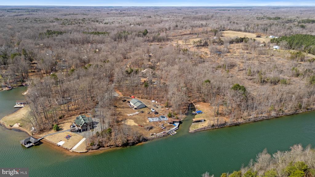 215 LAKEWOOD LANDING DR, BUMPASS, Virginia 23024, 3 Bedrooms Bedrooms, ,2 BathroomsBathrooms,Residential,215 LAKEWOOD LANDING DR,VALA2009444 MLS # VALA2009444