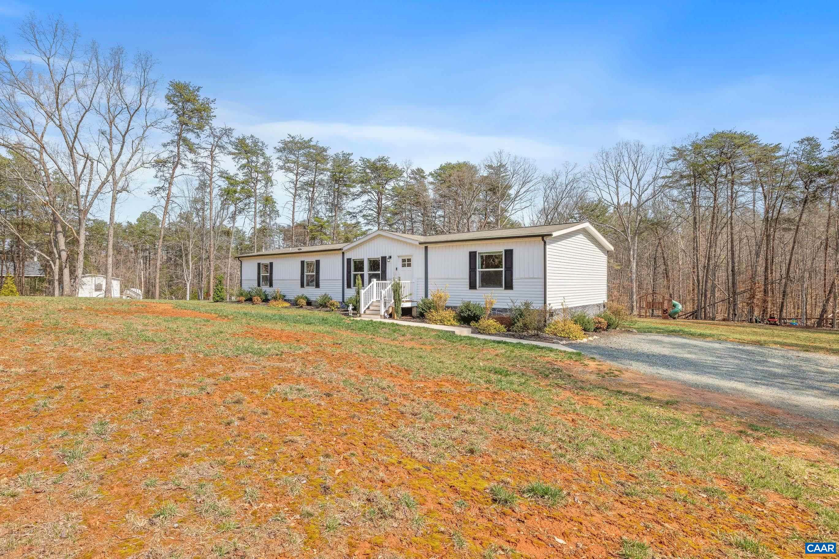 235 SHORES RD, PALMYRA, Virginia 22963, 4 Bedrooms Bedrooms, ,2 BathroomsBathrooms,Residential,235 SHORES RD,674352 MLS # 674352