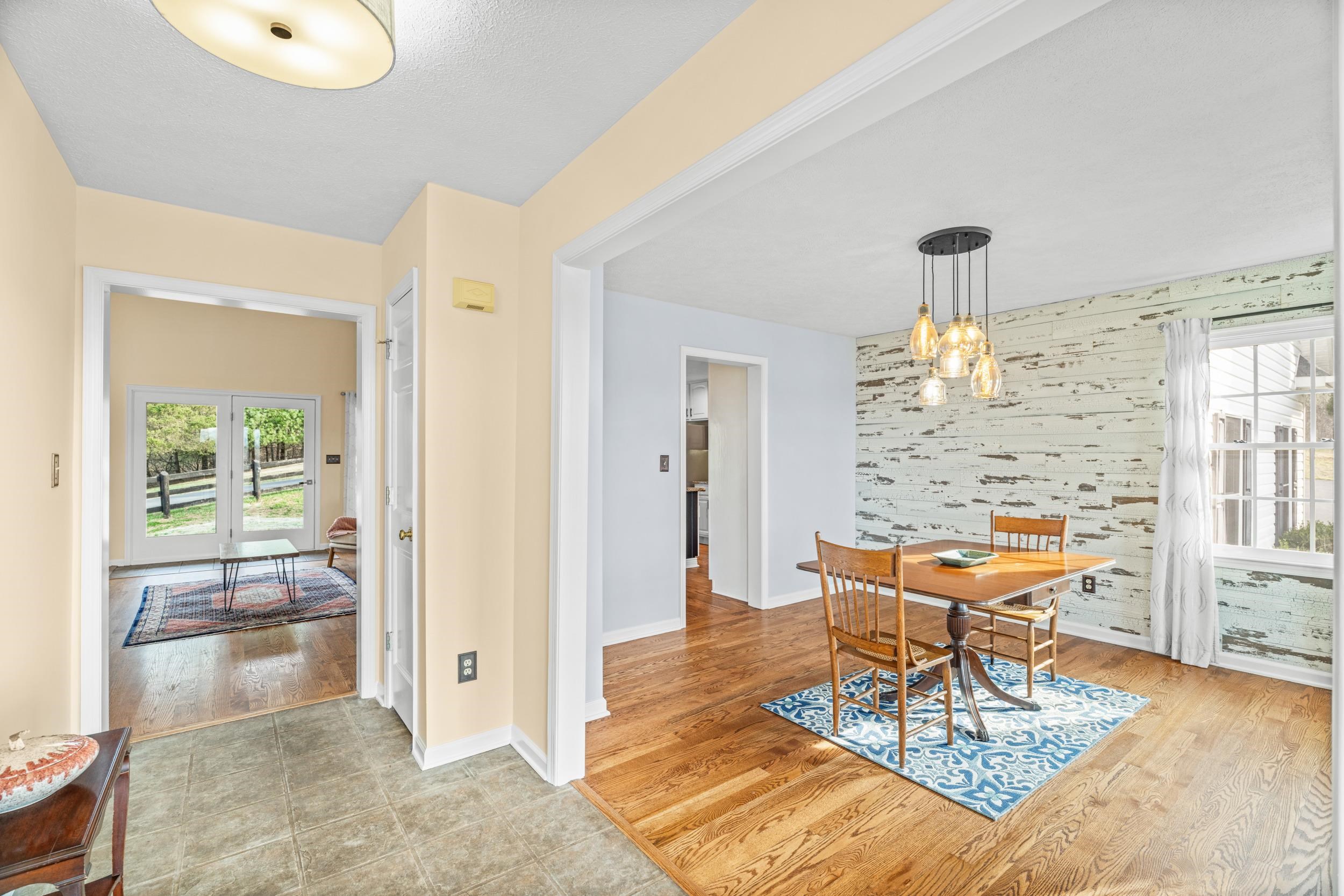 173 EASTWOOD DR, STAUNTON, Virginia 24401, 4 Bedrooms Bedrooms, ,3 BathroomsBathrooms,Residential,173 EASTWOOD DR,674376 MLS # 674376