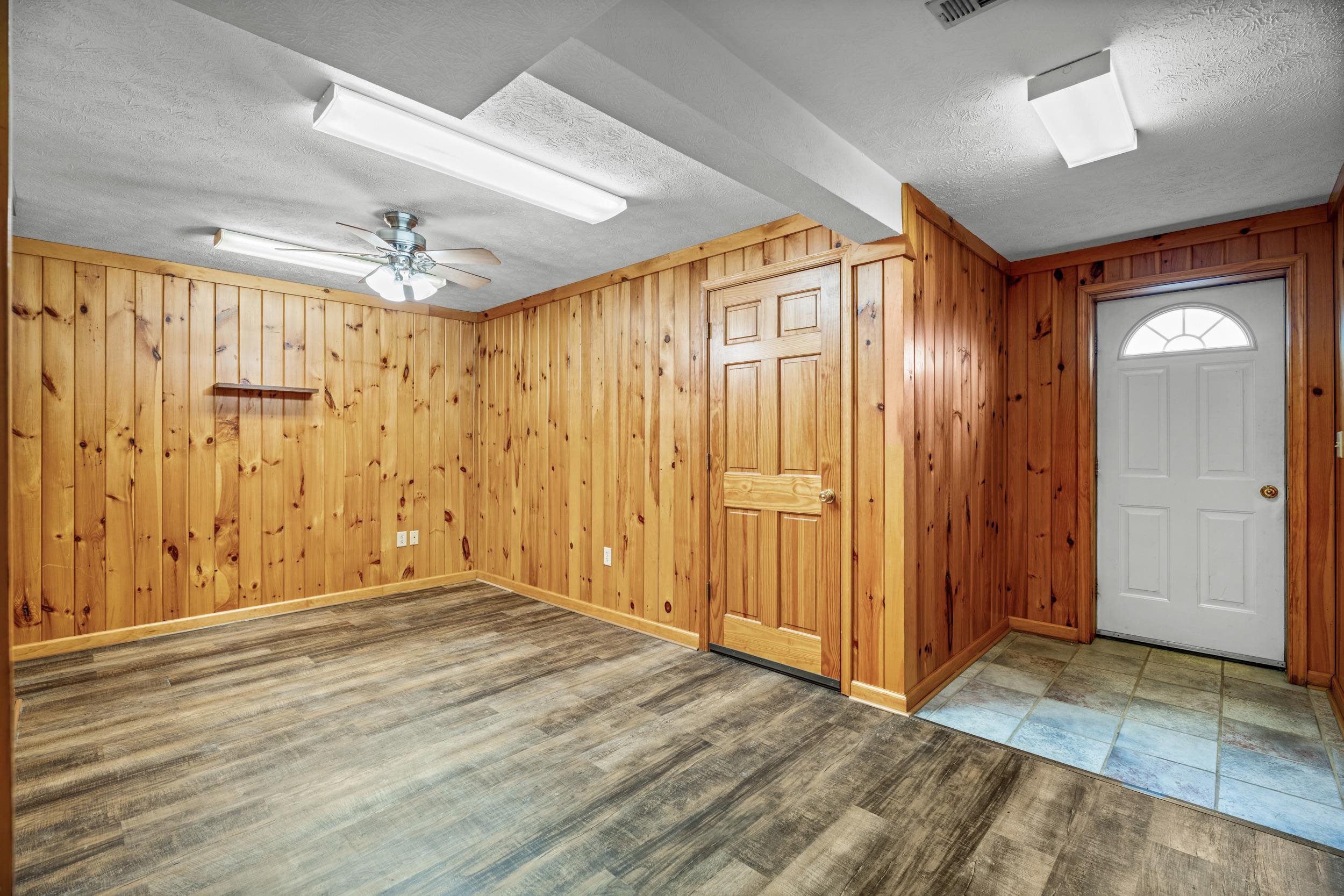 173 EASTWOOD DR, STAUNTON, Virginia 24401, 4 Bedrooms Bedrooms, ,3 BathroomsBathrooms,Residential,173 EASTWOOD DR,674376 MLS # 674376