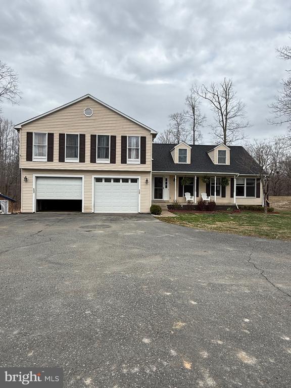 1504 GRACE ESTATES DR, CATLETT, Virginia, 5 Bedrooms Bedrooms, ,4 BathroomsBathrooms,Residential,1504 GRACE ESTATES DR,VAFQ2020694 MLS # VAFQ2020694