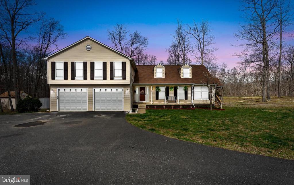 1504 GRACE ESTATES DR, CATLETT, Virginia, 5 Bedrooms Bedrooms, ,4 BathroomsBathrooms,Residential,1504 GRACE ESTATES DR,VAFQ2020694 MLS # VAFQ2020694