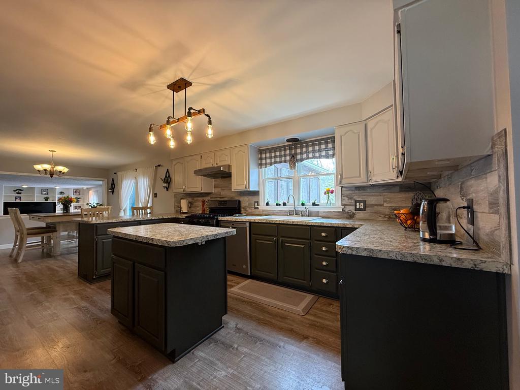 1504 GRACE ESTATES DR, CATLETT, Virginia, 5 Bedrooms Bedrooms, ,4 BathroomsBathrooms,Residential,1504 GRACE ESTATES DR,VAFQ2020694 MLS # VAFQ2020694