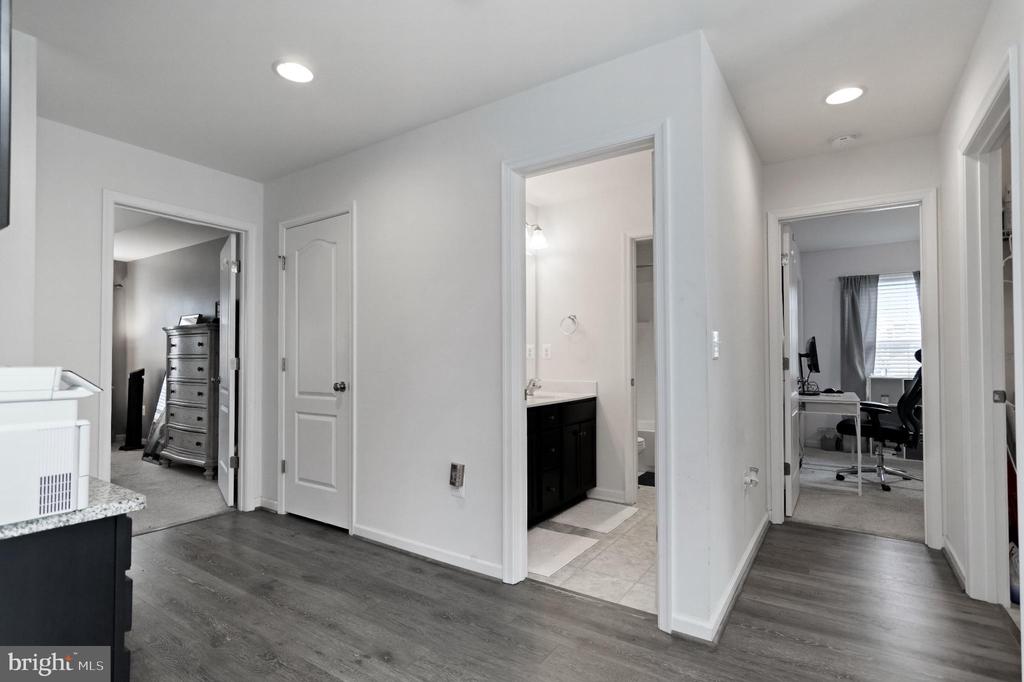 6317 COURTLAND PARK DR, FREDERICKSBURG, Virginia 22407, 4 Bedrooms Bedrooms, ,3 BathroomsBathrooms,Residential,6317 COURTLAND PARK DR,VASP2038778 MLS # VASP2038778