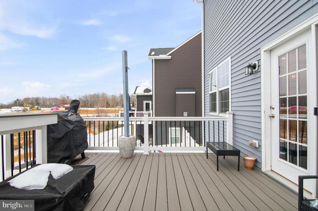 6317 COURTLAND PARK DR, FREDERICKSBURG, Virginia 22407, 4 Bedrooms Bedrooms, ,3 BathroomsBathrooms,Residential,6317 COURTLAND PARK DR,VASP2038778 MLS # VASP2038778