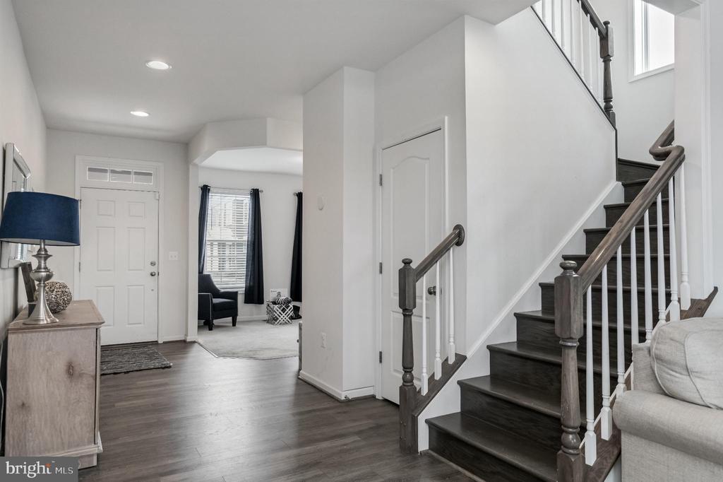 6317 COURTLAND PARK DR, FREDERICKSBURG, Virginia 22407, 4 Bedrooms Bedrooms, ,3 BathroomsBathrooms,Residential,6317 COURTLAND PARK DR,VASP2038778 MLS # VASP2038778