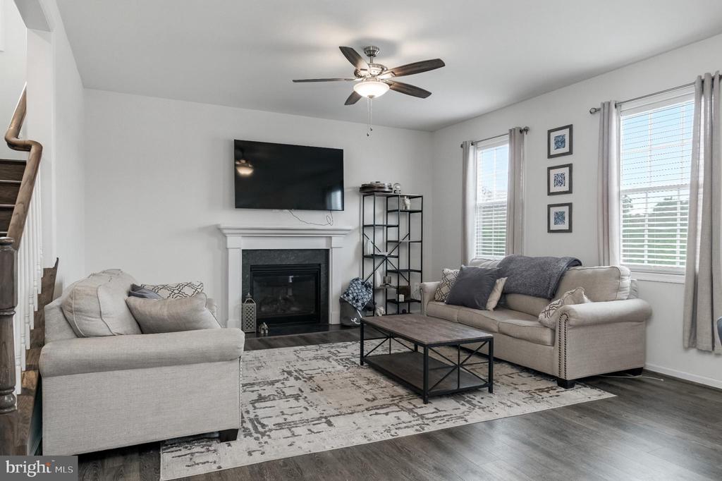 6317 COURTLAND PARK DR, FREDERICKSBURG, Virginia 22407, 4 Bedrooms Bedrooms, ,3 BathroomsBathrooms,Residential,6317 COURTLAND PARK DR,VASP2038778 MLS # VASP2038778