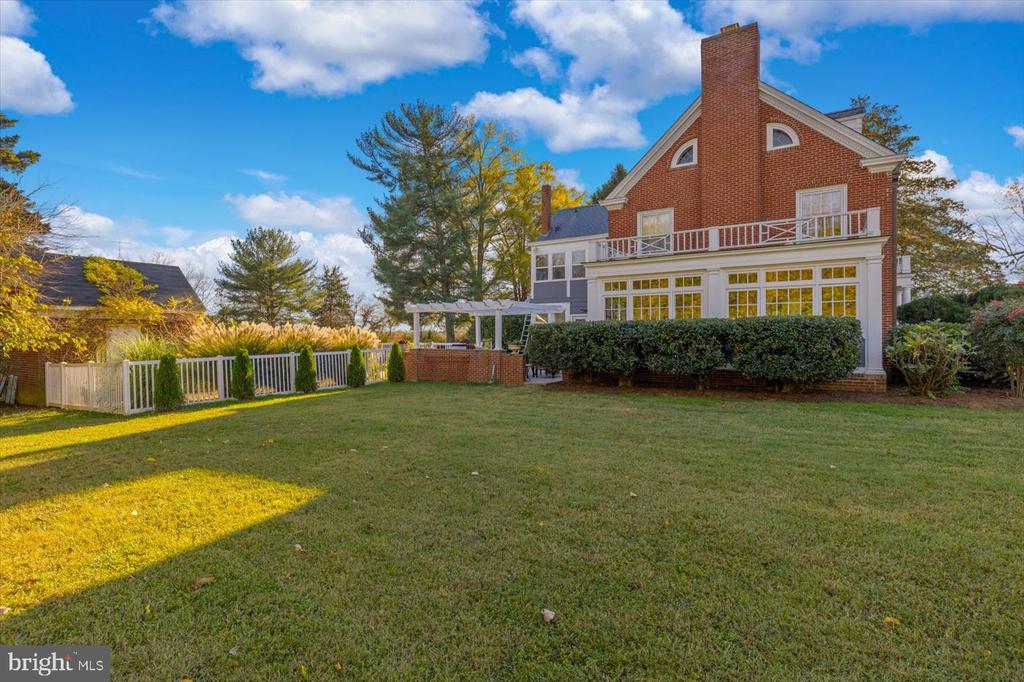 23494 VILLAGE RD, UNIONVILLE, Virginia 22567, 6 Bedrooms Bedrooms, ,4 BathroomsBathrooms,Residential,Lynn Haven Manor,23494 VILLAGE RD,VAOR2013488 MLS # VAOR2013488