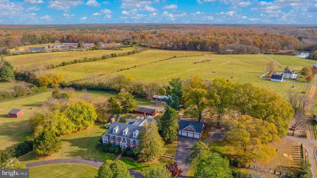 23494 VILLAGE RD, UNIONVILLE, Virginia 22567, 6 Bedrooms Bedrooms, ,4 BathroomsBathrooms,Residential,Lynn Haven Manor,23494 VILLAGE RD,VAOR2013488 MLS # VAOR2013488