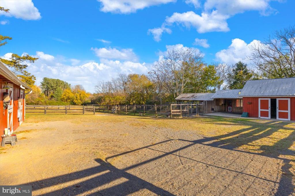 23494 VILLAGE RD, UNIONVILLE, Virginia 22567, 6 Bedrooms Bedrooms, ,4 BathroomsBathrooms,Residential,Lynn Haven Manor,23494 VILLAGE RD,VAOR2013488 MLS # VAOR2013488