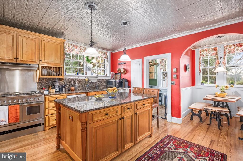 23494 VILLAGE RD, UNIONVILLE, Virginia 22567, 6 Bedrooms Bedrooms, ,4 BathroomsBathrooms,Residential,Lynn Haven Manor,23494 VILLAGE RD,VAOR2013488 MLS # VAOR2013488