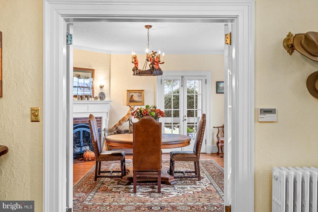 23494 VILLAGE RD, UNIONVILLE, Virginia 22567, 6 Bedrooms Bedrooms, ,4 BathroomsBathrooms,Residential,Lynn Haven Manor,23494 VILLAGE RD,VAOR2013488 MLS # VAOR2013488