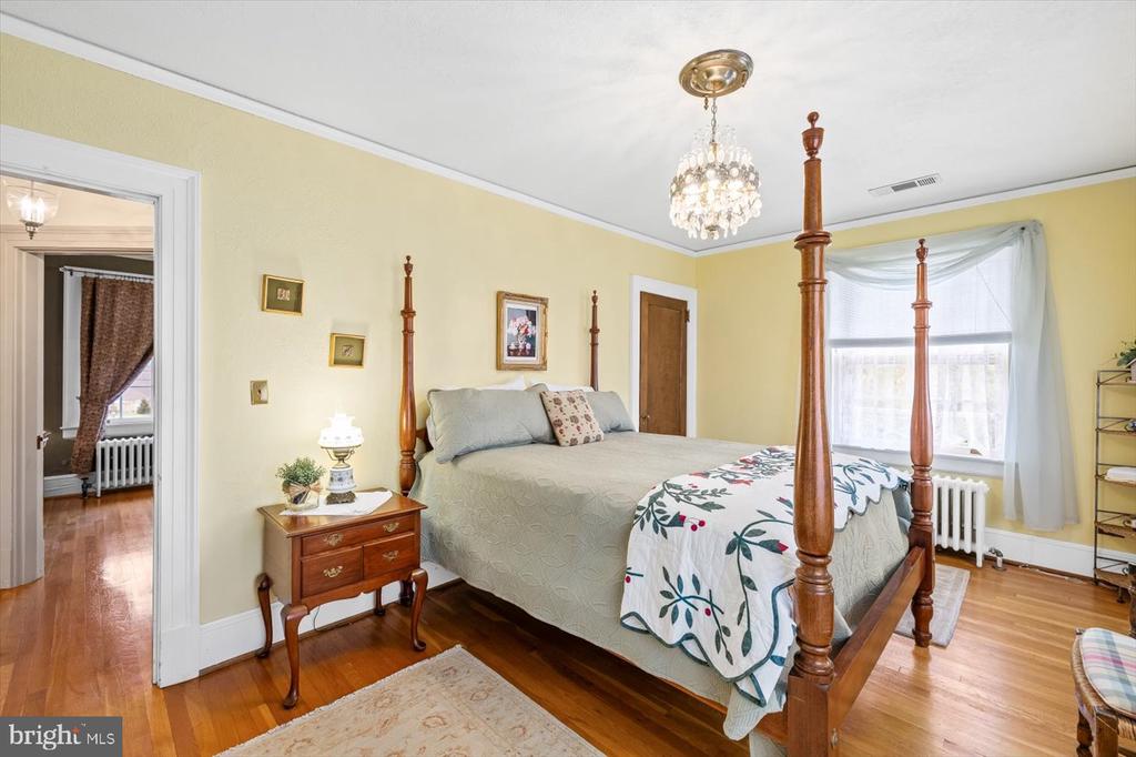 23494 VILLAGE RD, UNIONVILLE, Virginia 22567, 6 Bedrooms Bedrooms, ,4 BathroomsBathrooms,Residential,Lynn Haven Manor,23494 VILLAGE RD,VAOR2013488 MLS # VAOR2013488