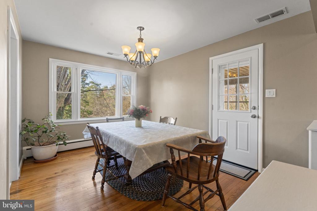 6744 RILEY RD, WARRENTON, Virginia, 5 Bedrooms Bedrooms, ,3 BathroomsBathrooms,Residential,6744 RILEY RD,VAFQ2020764 MLS # VAFQ2020764