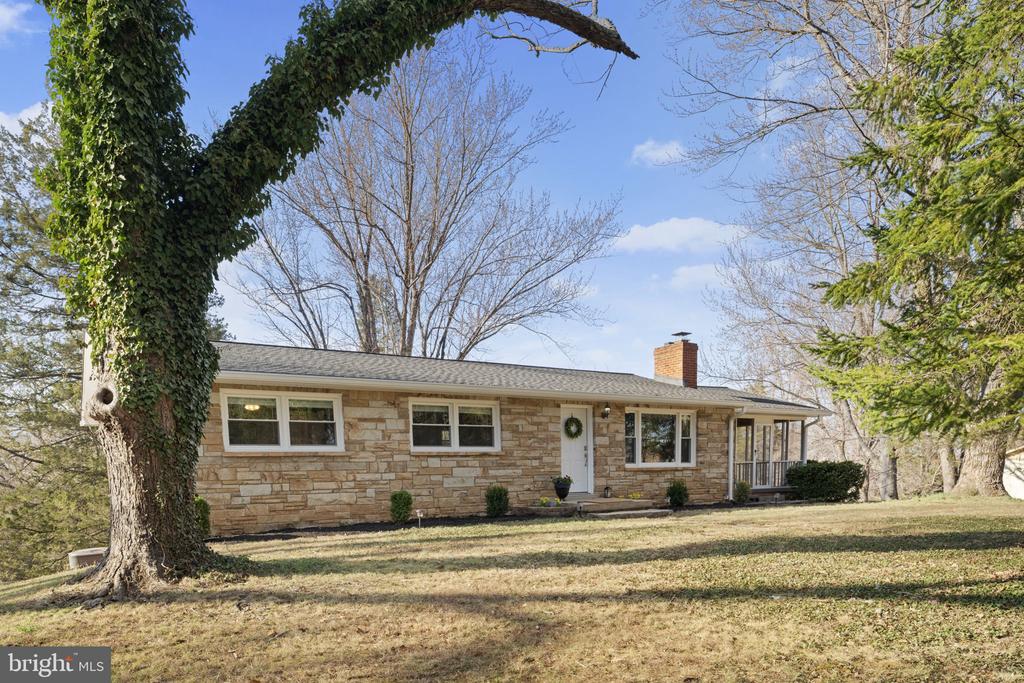 6744 RILEY RD, WARRENTON, Virginia, 5 Bedrooms Bedrooms, ,3 BathroomsBathrooms,Residential,6744 RILEY RD,VAFQ2020764 MLS # VAFQ2020764