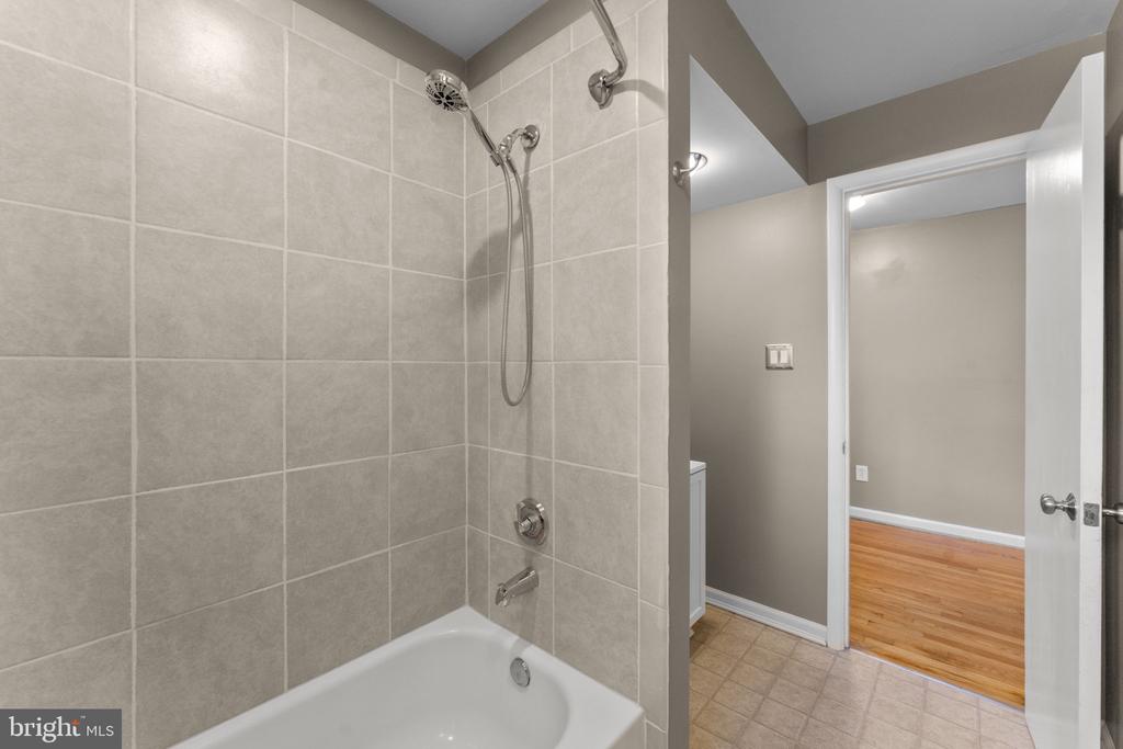 6744 RILEY RD, WARRENTON, Virginia, 5 Bedrooms Bedrooms, ,3 BathroomsBathrooms,Residential,6744 RILEY RD,VAFQ2020764 MLS # VAFQ2020764