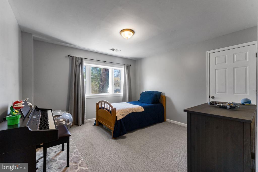 6744 RILEY RD, WARRENTON, Virginia, 5 Bedrooms Bedrooms, ,3 BathroomsBathrooms,Residential,6744 RILEY RD,VAFQ2020764 MLS # VAFQ2020764