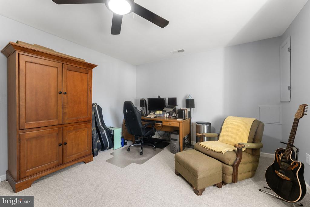 6744 RILEY RD, WARRENTON, Virginia, 5 Bedrooms Bedrooms, ,3 BathroomsBathrooms,Residential,6744 RILEY RD,VAFQ2020764 MLS # VAFQ2020764