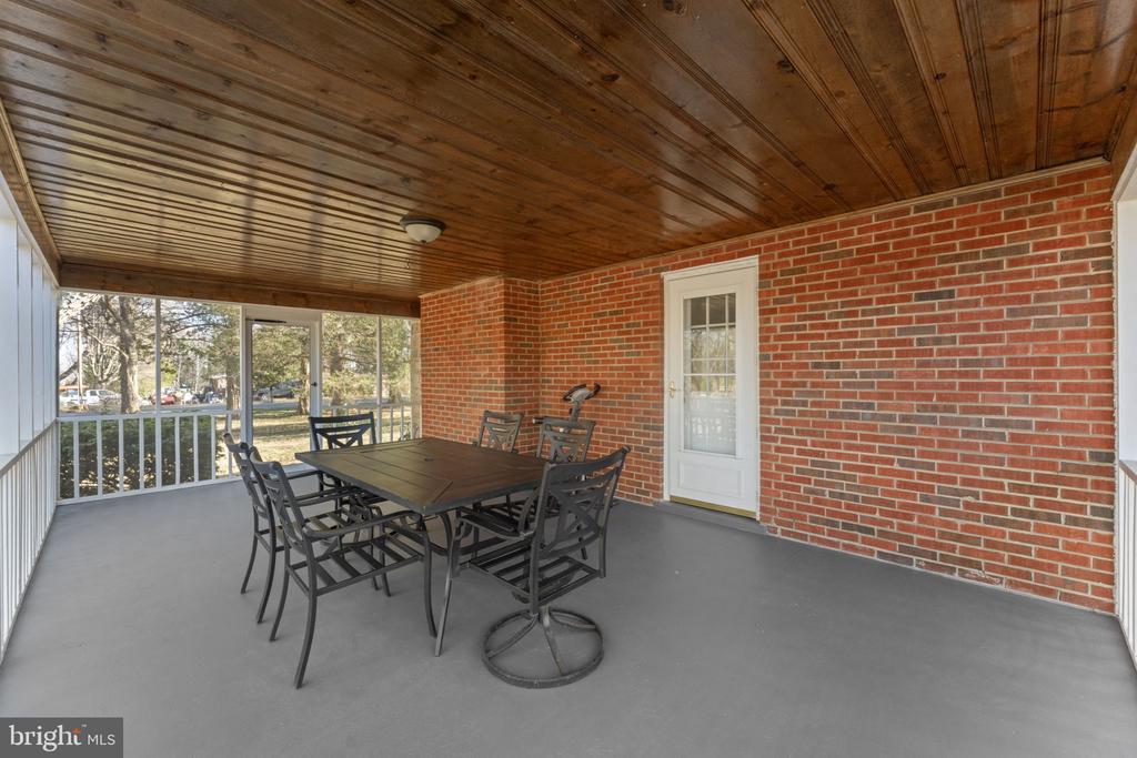 6744 RILEY RD, WARRENTON, Virginia, 5 Bedrooms Bedrooms, ,3 BathroomsBathrooms,Residential,6744 RILEY RD,VAFQ2020764 MLS # VAFQ2020764