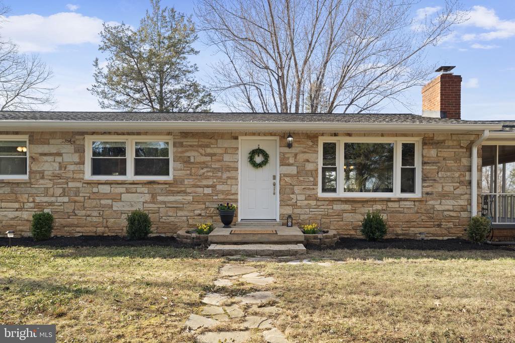 6744 RILEY RD, WARRENTON, Virginia, 5 Bedrooms Bedrooms, ,3 BathroomsBathrooms,Residential,6744 RILEY RD,VAFQ2020764 MLS # VAFQ2020764