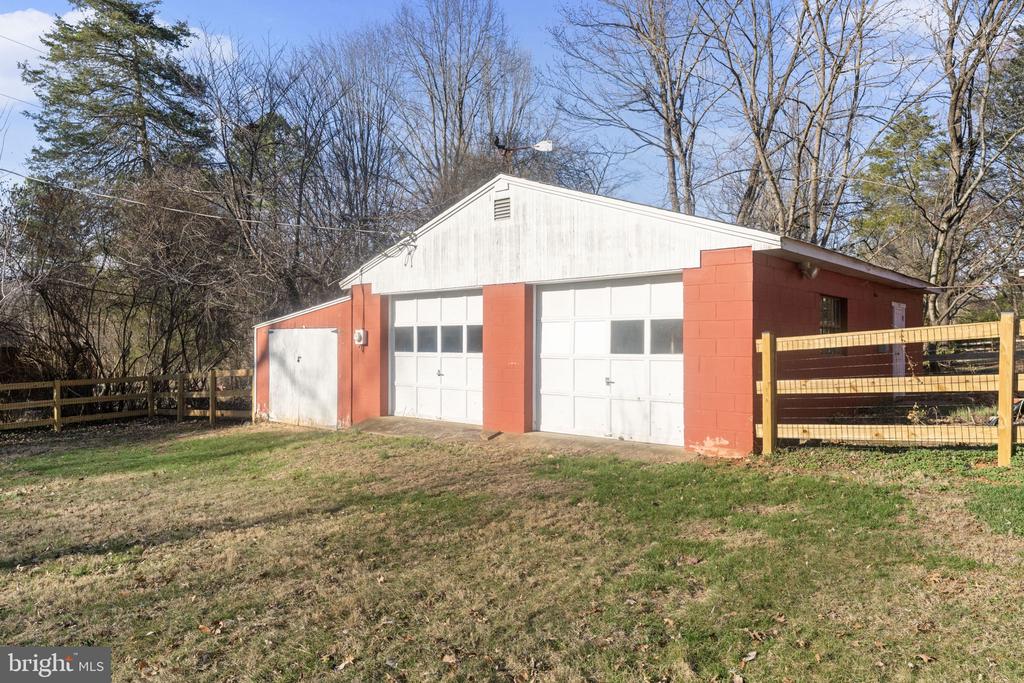 6744 RILEY RD, WARRENTON, Virginia, 5 Bedrooms Bedrooms, ,3 BathroomsBathrooms,Residential,6744 RILEY RD,VAFQ2020764 MLS # VAFQ2020764