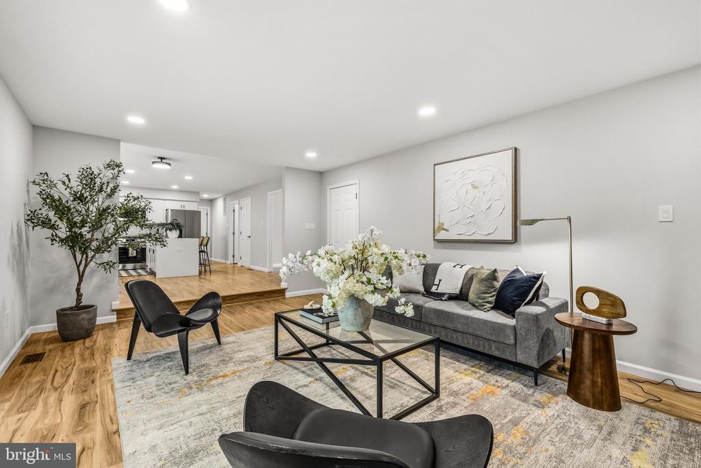 5623 WILSHIRE CT, WARRENTON, Virginia, 4 Bedrooms Bedrooms, ,3 BathroomsBathrooms,Residential,5623 WILSHIRE CT,VAFQ2020858 MLS # VAFQ2020858